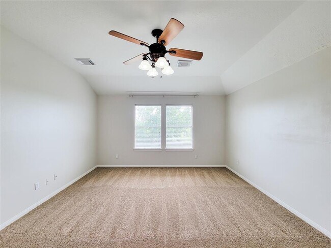 Building Photo - 6810 Keithwood Cir S