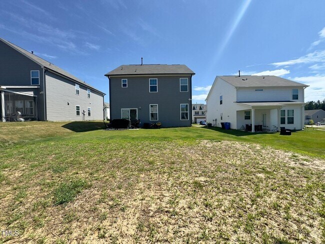 Building Photo - 109 Steel Springs Ln