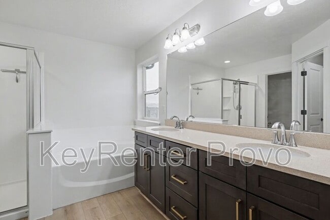 Building Photo - 4152 E Bonne Vista Dr