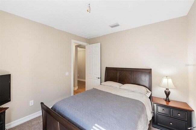 Building Photo - 660 Ravello Blvd