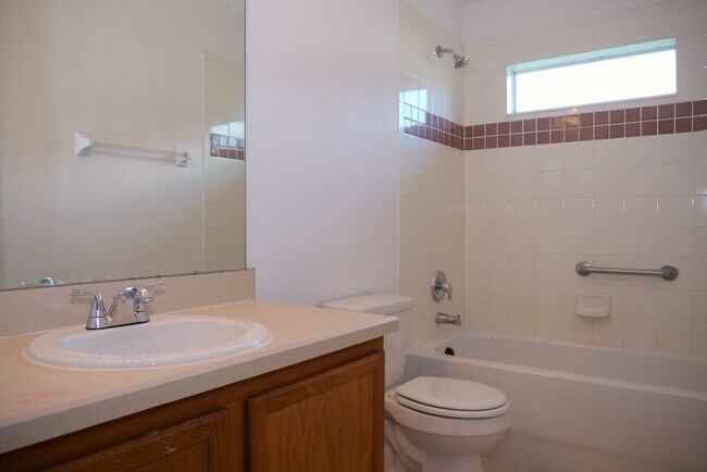 Building Photo - 4 Bedroom Pool Home Available Now!