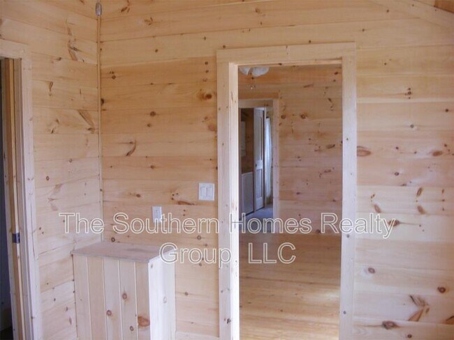 Building Photo - 759 Co Rd 181