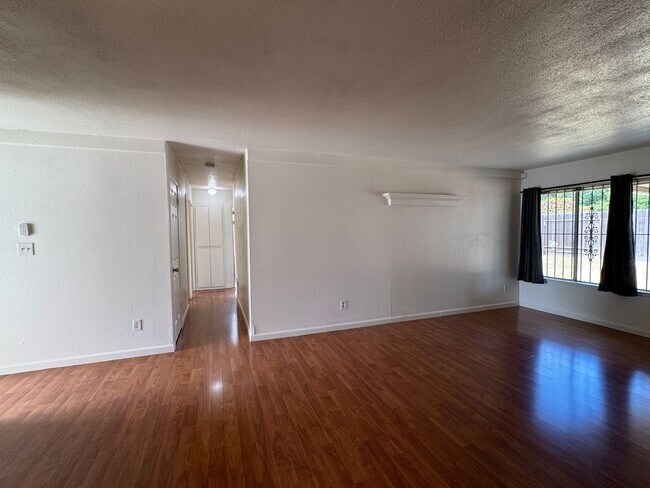 Building Photo - 8213 Diana Marie Dr