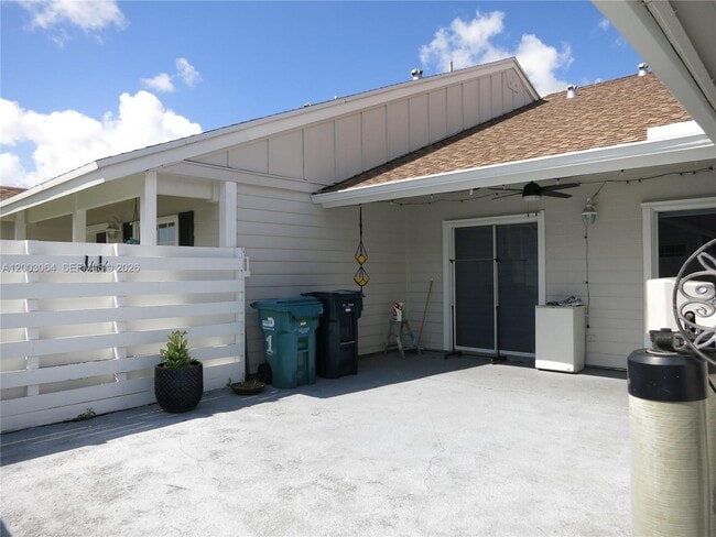 Building Photo - 13749 SW 147th Cir Ln