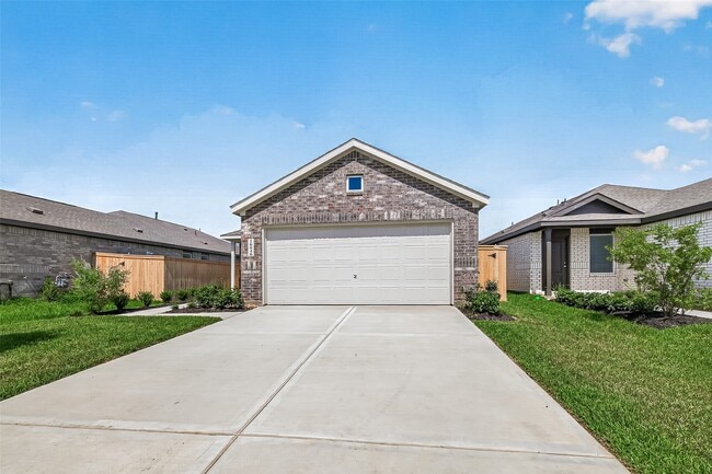 Building Photo - 16846 Spotted Oak Dr