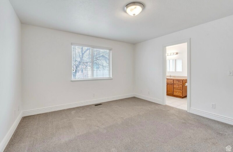 Building Photo - 1145 E 200 S