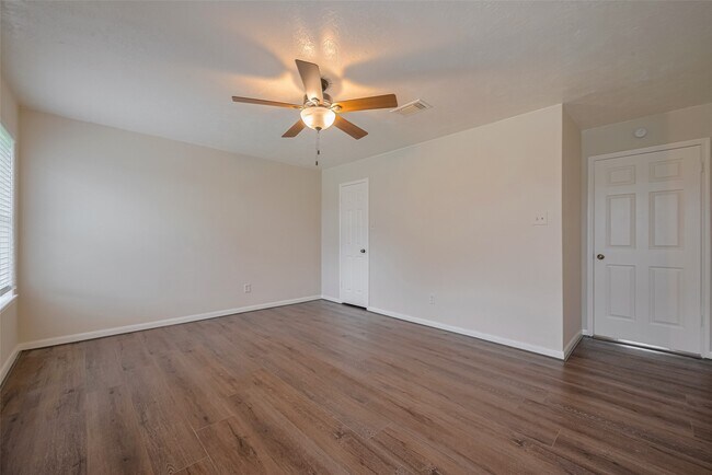 Building Photo - 21319 Park Mill Ln