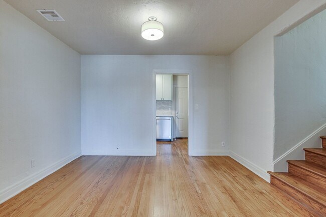 Building Photo - Updated one bed/one bath near Linwood in OKC