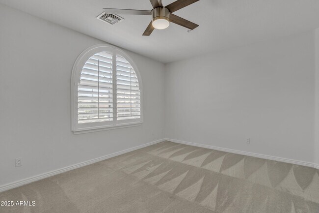 Building Photo - 18850 N 92nd Way