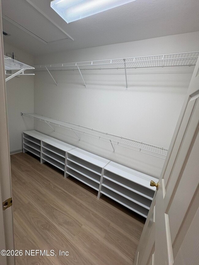 Building Photo - 7560 Scarlet Ibis Ln