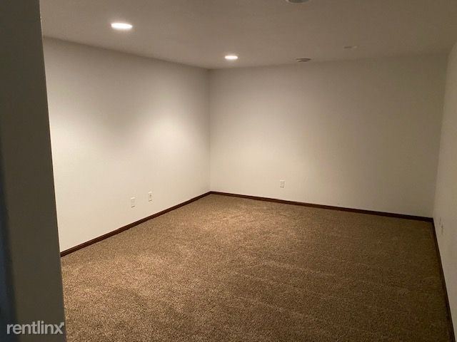 Building Photo - 4 br, 3.5 bath House - 4088 51st Way S