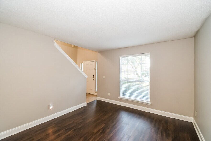 Building Photo - 1259 Bedrock Dr