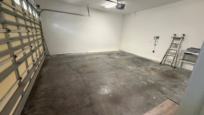 Building Photo - 1455 Catherine St