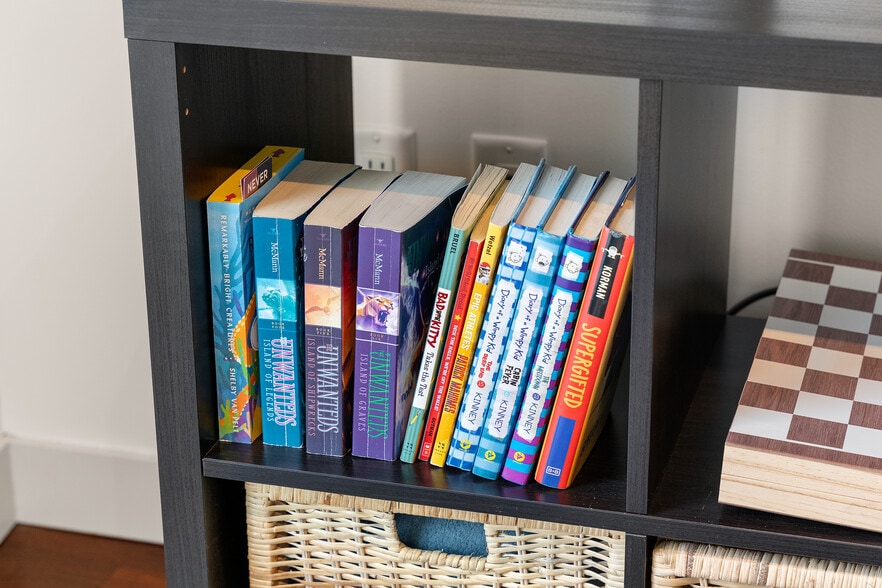 Building Photo - 922 NW 11th Ave