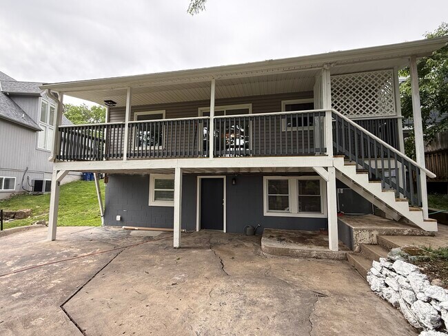 Building Photo - Lotawana Lakehouse