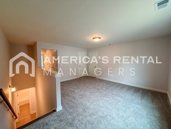 Building Photo - 101 Townmoor Ln