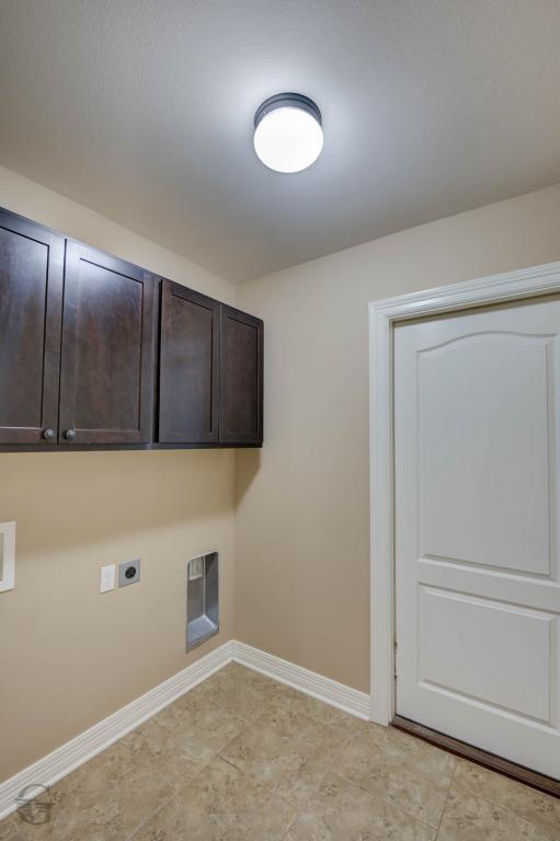Building Photo - 421 Jordan Dr
