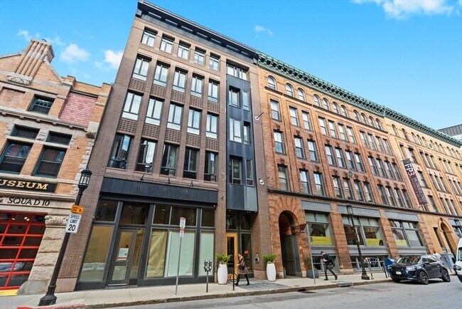 Building Photo - 346 Congress St