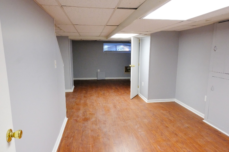 Building Photo - 514 Radnor Ave