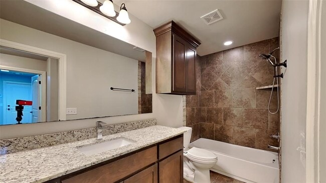 Building Photo - 5720 St James Pl