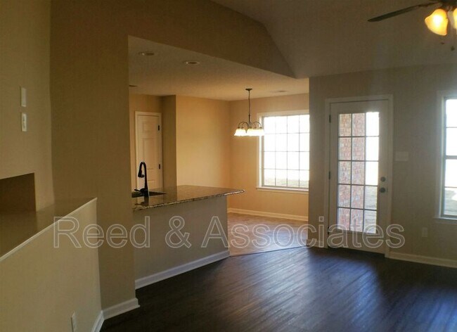 Building Photo - 4612 Orange Tulip Dr