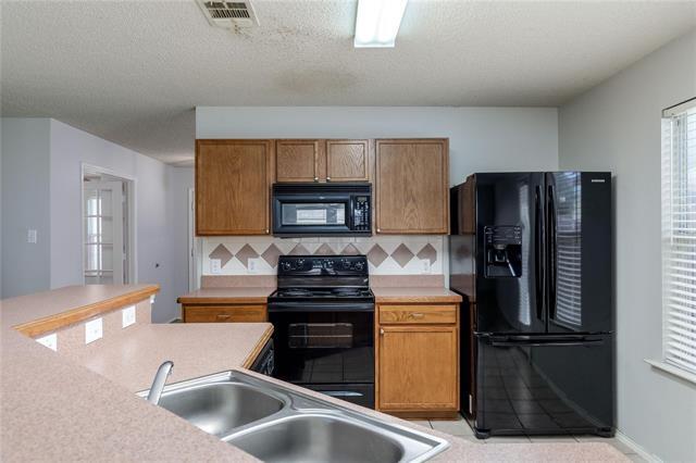 Building Photo - 9804 Thomas Jefferson Dr