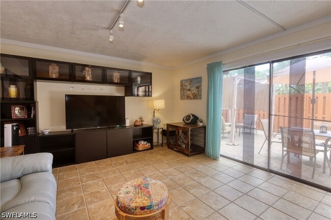 Building Photo - 1724 Park Meadows Dr