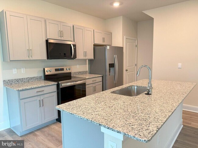 Building Photo - 126 Manasquan Wy