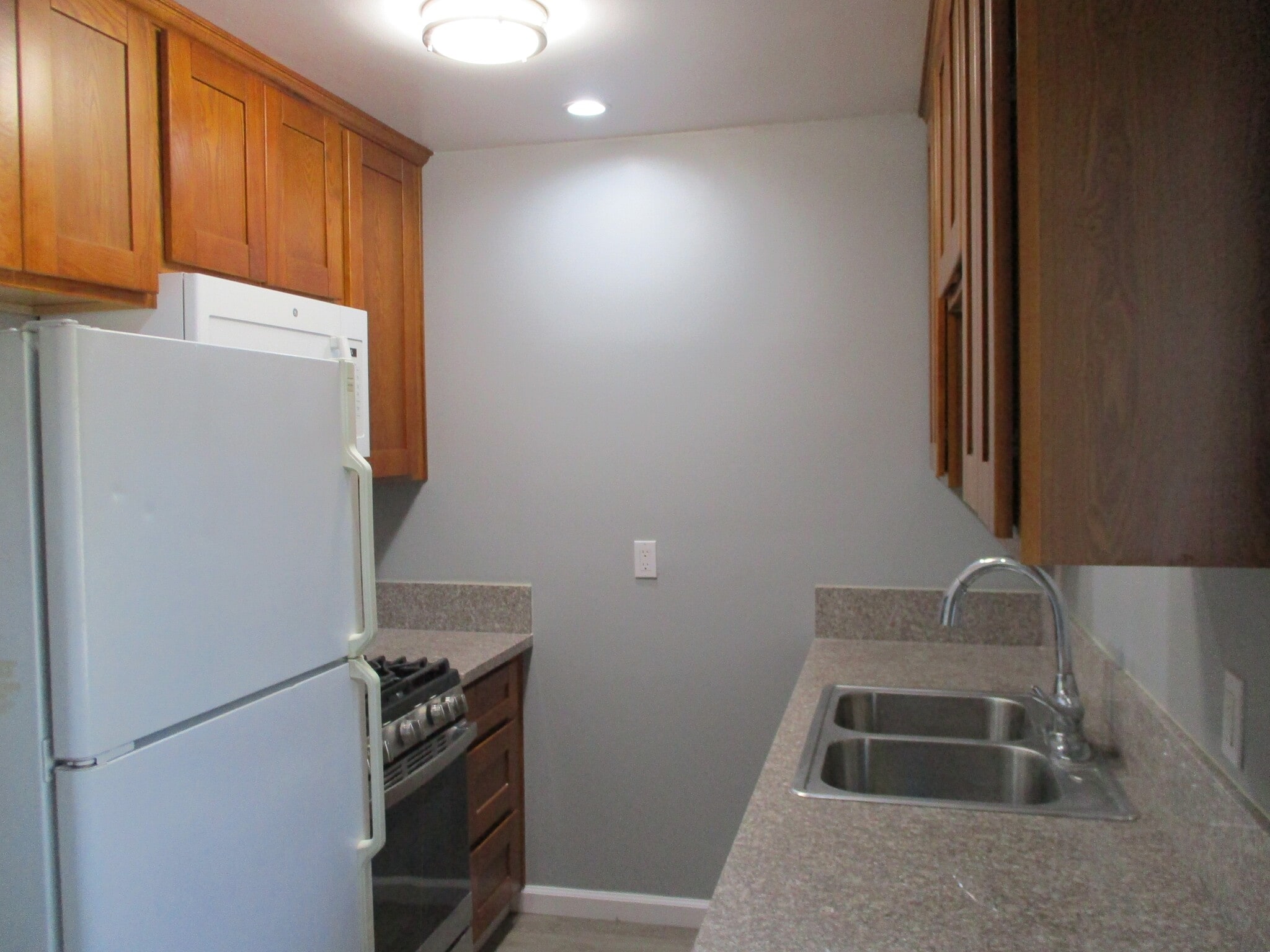 Building Photo - 326 V Street