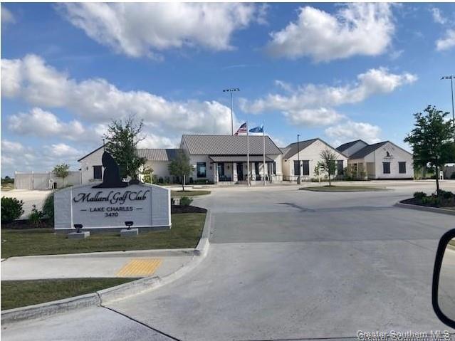 Building Photo - 4487 Lakes Edge Dr
