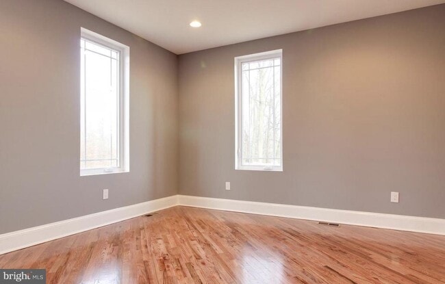 Building Photo - 2623 Stenhouse Pl