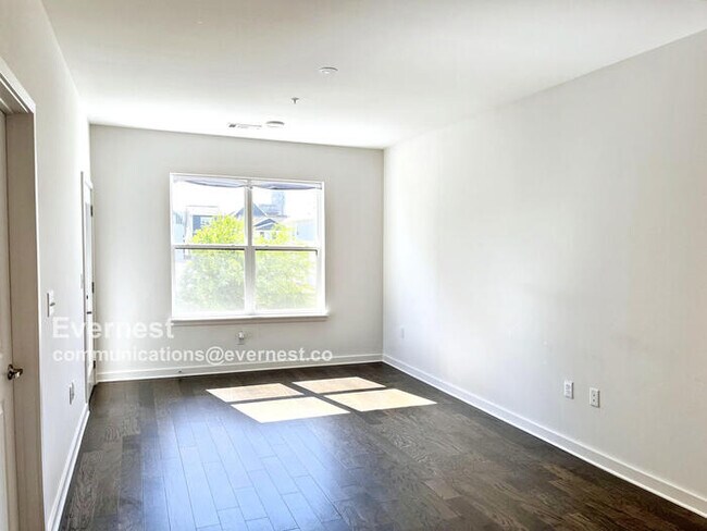 Building Photo - 1677 54th Ave N