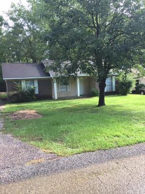 Primary Photo - 9660 Royal Woods Dr N
