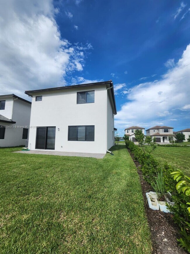 Building Photo - 5699 Argento Dr