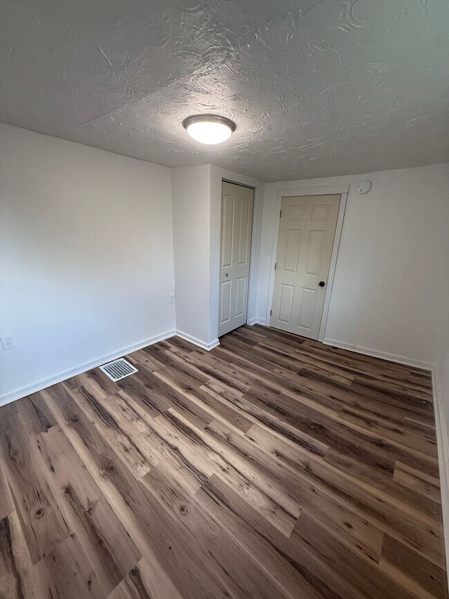 Building Photo - **4 Bedroom Home for Rent – Fully Renovated in Trinity School District – $2,200/month**