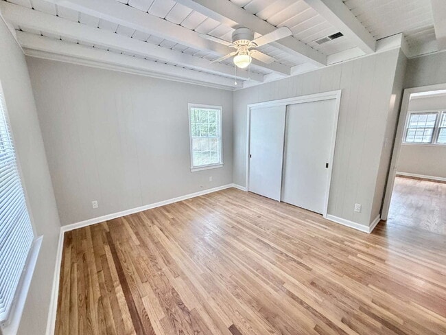 Building Photo - 626 Shotwell St