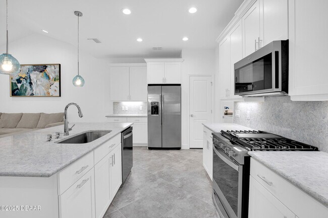 Building Photo - 216 Gypsy Palace Ln