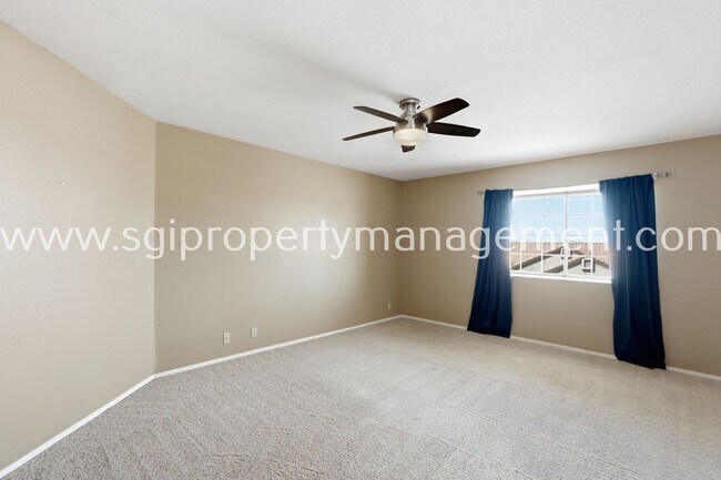 Building Photo - 30405 N 42nd St