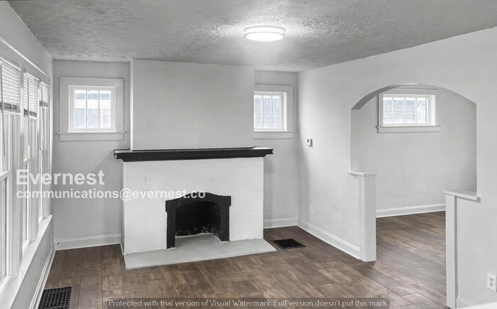 Building Photo - 2654 Eakin Rd