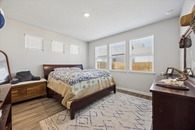 Building Photo - 8300 Augeron Dr