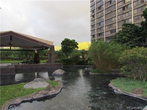 Building Photo - 1255 Nuuanu Ave