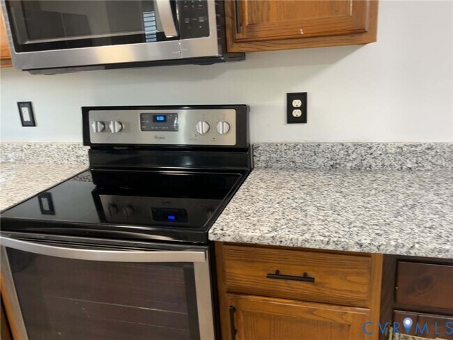 Building Photo - 1020 Telegraph Station Ln