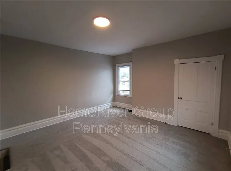 Building Photo - 935 Manton Wy