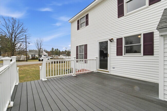 Building Photo - 14 Plummer Rd