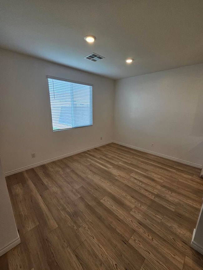 Building Photo - 2908 Moulin Hts St