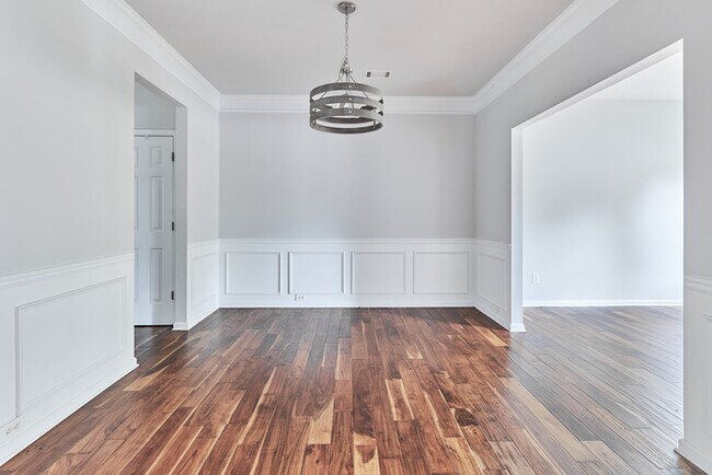 Building Photo - 4 bedroom house in Suwanee