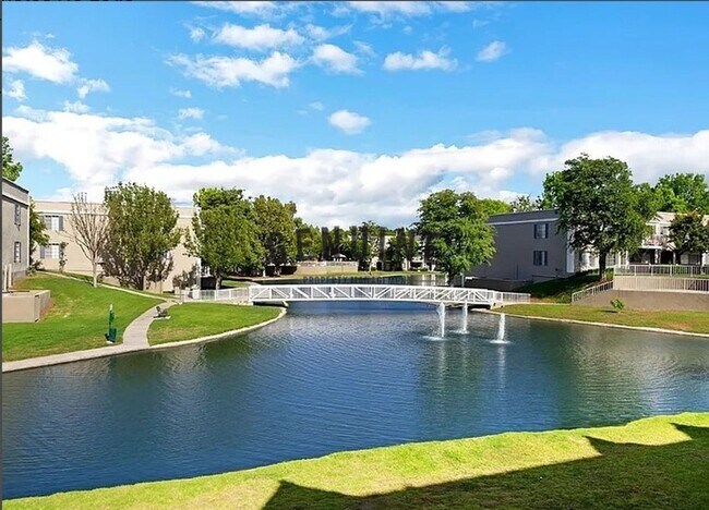 Building Photo - 1 Bedroom ~ Live in the Heart of South Coa...