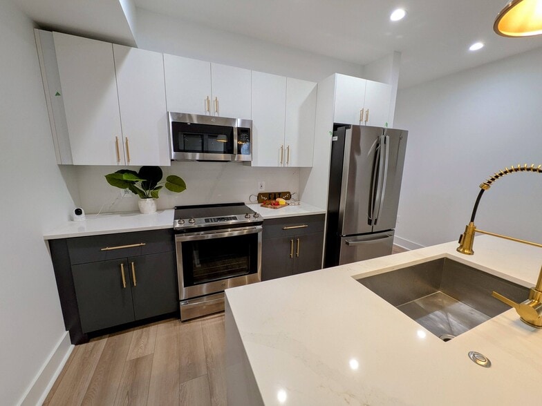 Building Photo - 4411 Illinois Ave NW