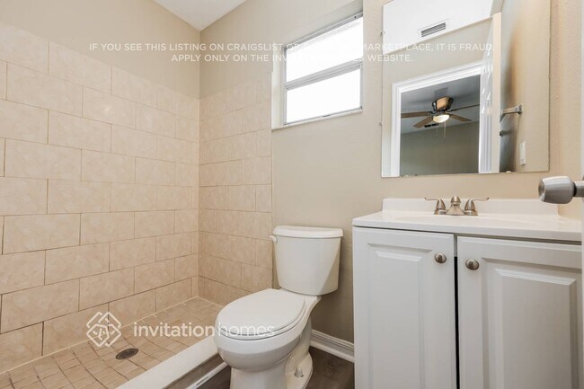 Building Photo - 11332 Maxton Way