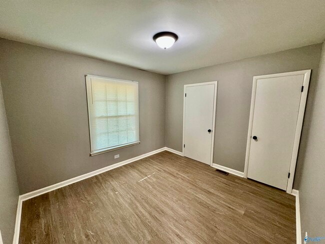 Building Photo - 2019 Lance Rd NW